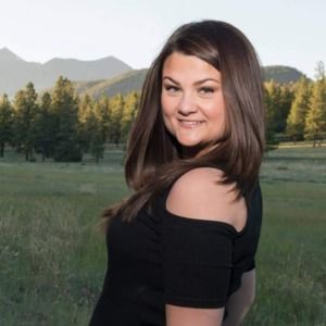 Meet your Posher, Madeline